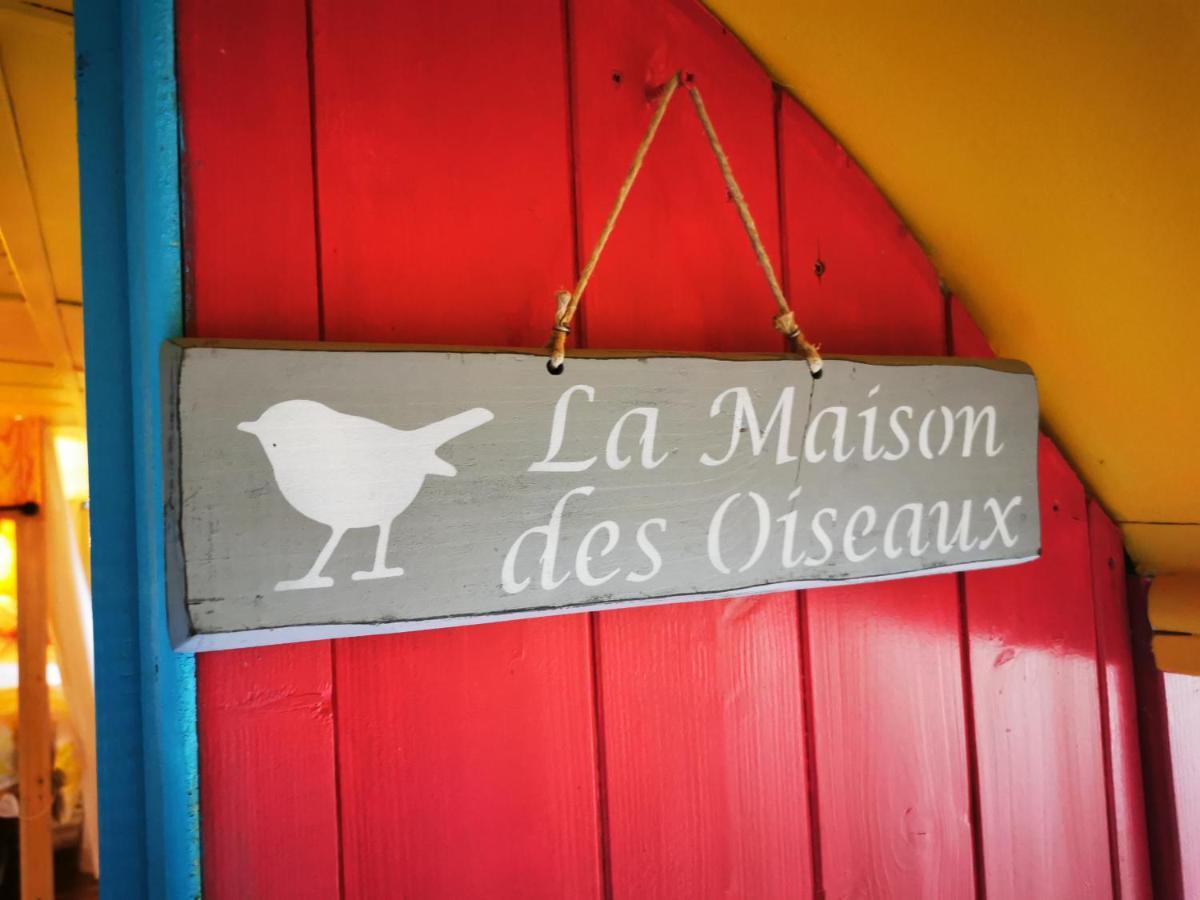 La Maison Des Oiseaux. Roulotte Achicourt Dış mekan fotoğraf